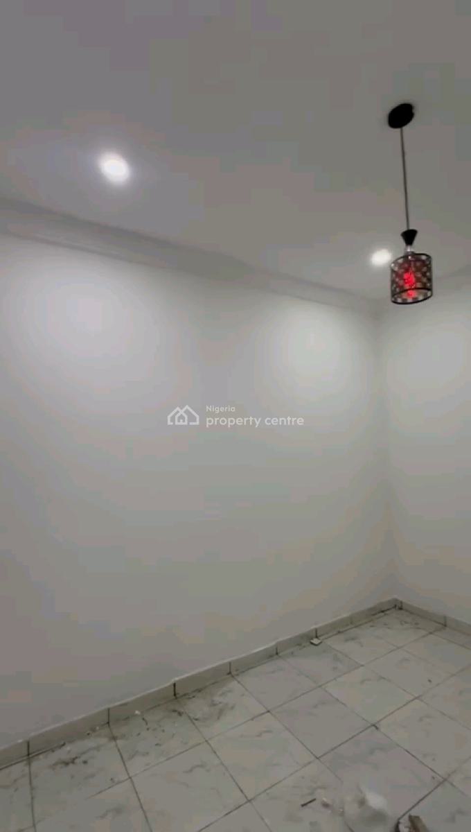Newly Built and Spacious Mini Flat, Shomolu, Lagos, Mini Flat (room and Parlour) for Rent