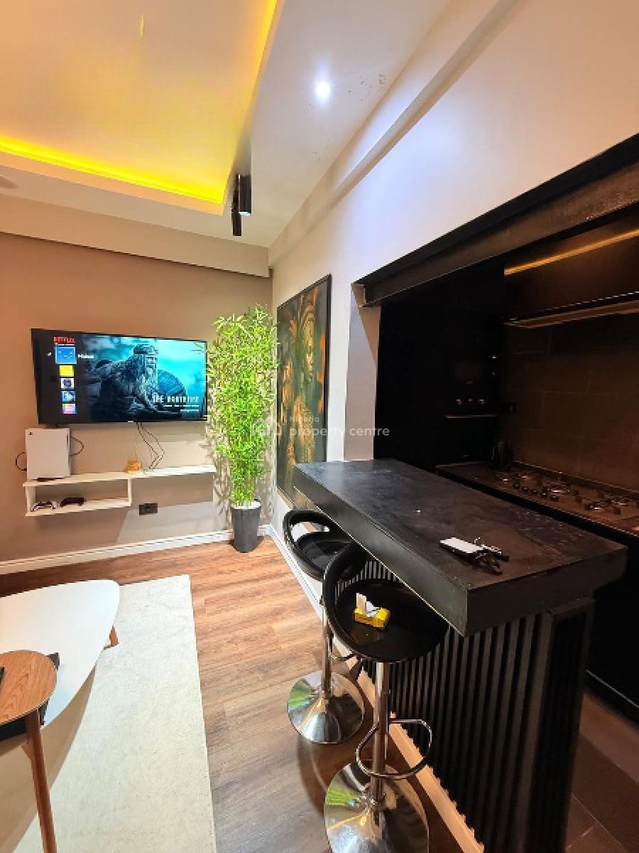 Cozy and Themed 1 Bedroom Apartment, Wuse 2, Abuja, Flat / Apartment Short Let