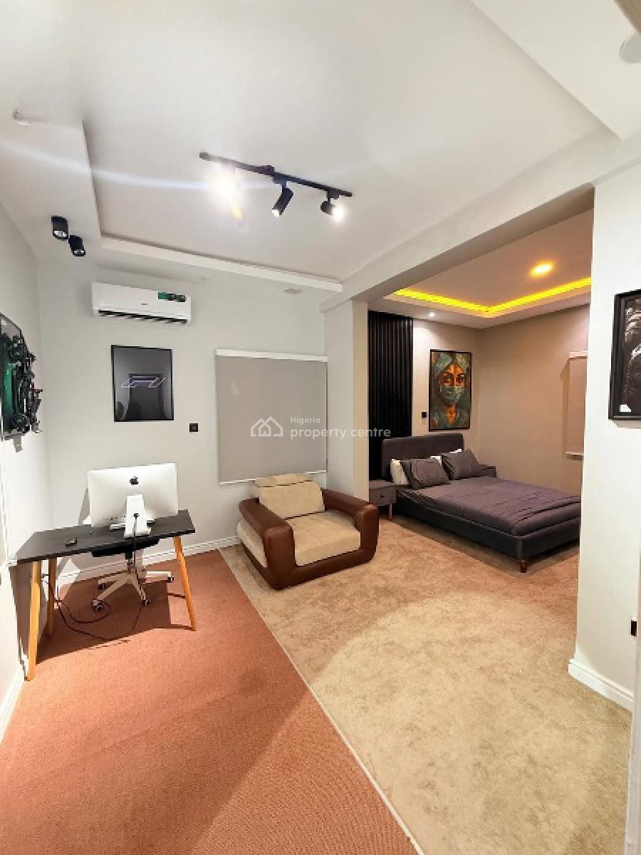Cozy and Themed 1 Bedroom Apartment, Wuse 2, Abuja, Flat / Apartment Short Let