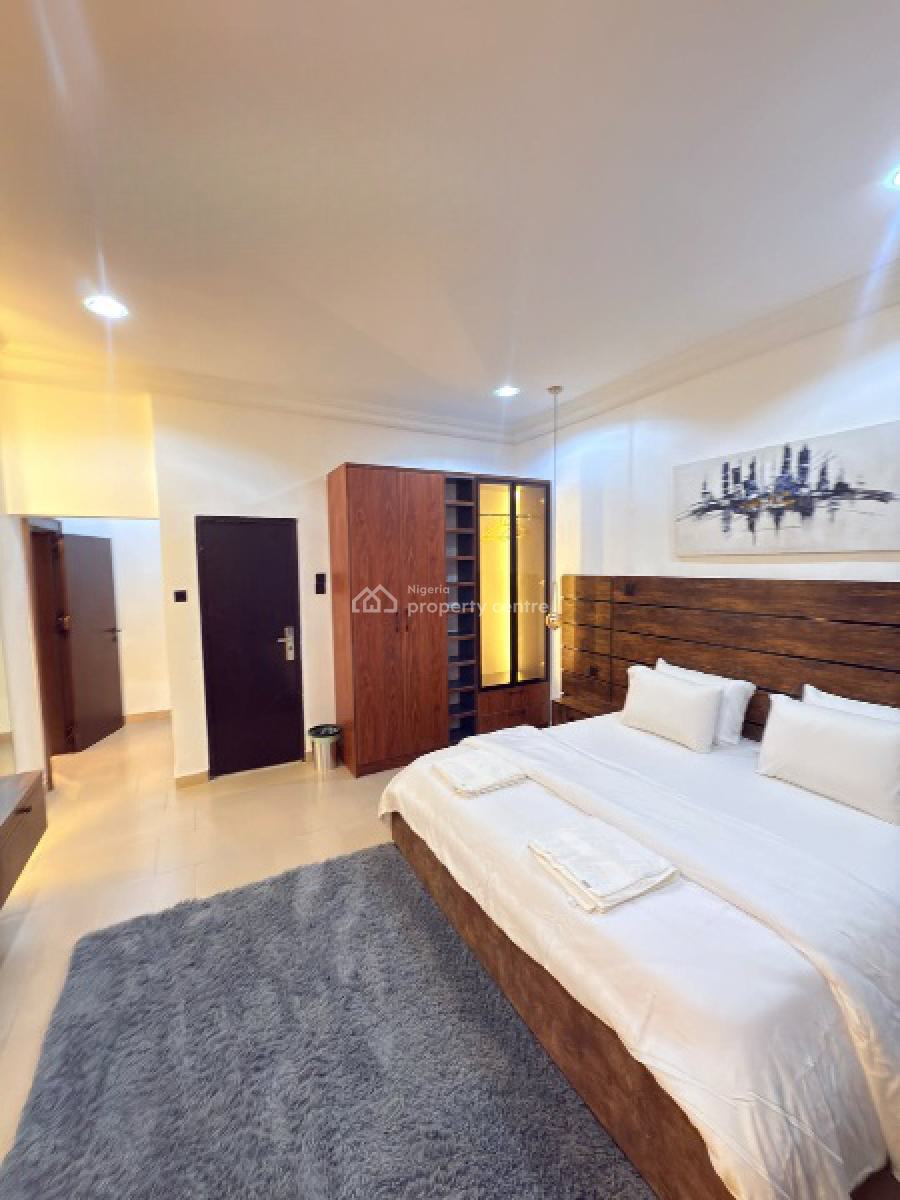 Luxuryshortsabuja Brand New & Tastefully Designed 3 Bedroom Apartment, Wuse 2, Abuja, Flat / Apartment Short Let