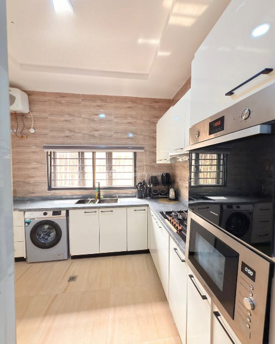 Luxuryshortsabuja Pristine and Beautiful 2 Bedroom Apartment, Jahi, Abuja, Flat / Apartment Short Let