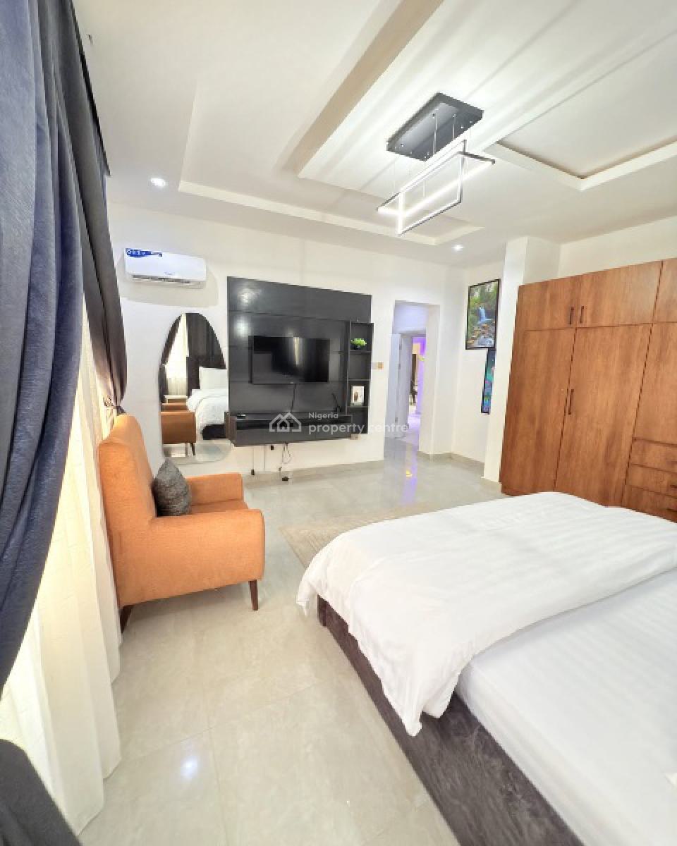 Luxuryshortsabuja Pristine and Beautiful 2 Bedroom Apartment, Jahi, Abuja, Flat / Apartment Short Let