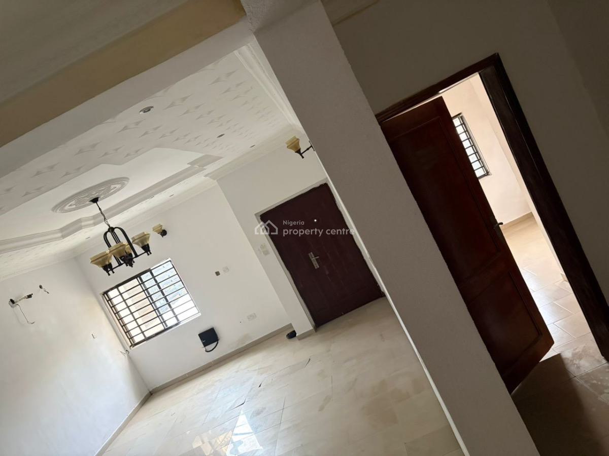 Very Spacious Room & Parlour with Excellent Facilities, Orchid Road, Lekki, Lagos, Flat / Apartment for Rent