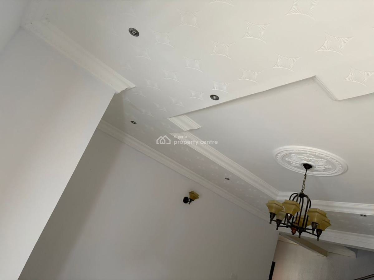 Very Spacious Room & Parlour with Excellent Facilities, Orchid Road, Lekki, Lagos, Flat / Apartment for Rent