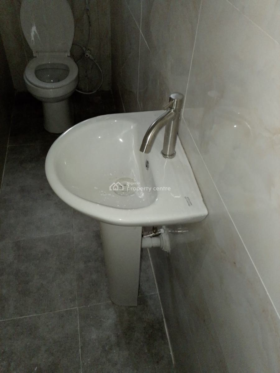 2 Bedroom Apartments, Abijo Gra, Abijo, Lekki, Lagos, Flat / Apartment for Rent