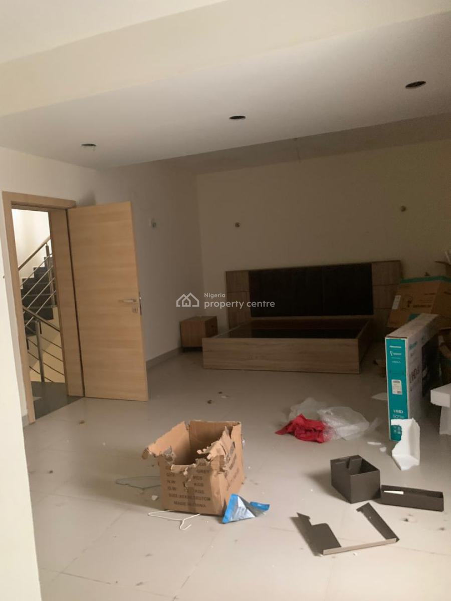 4-bedroom Terrace Duplex and Bq, Opposite Empire Energy Close to Market Square, Dawaki, Gwarinpa, Abuja, Terraced Duplex for Rent