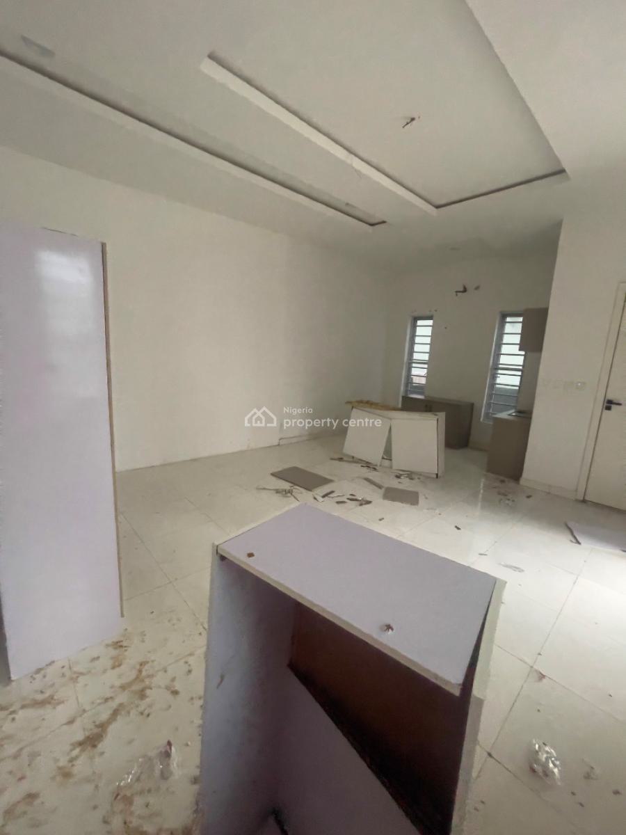 Spacious Studio Apartment, Dpkay Estate Orchid, Lekki Phase 1, Lekki, Lagos, Flat / Apartment for Rent