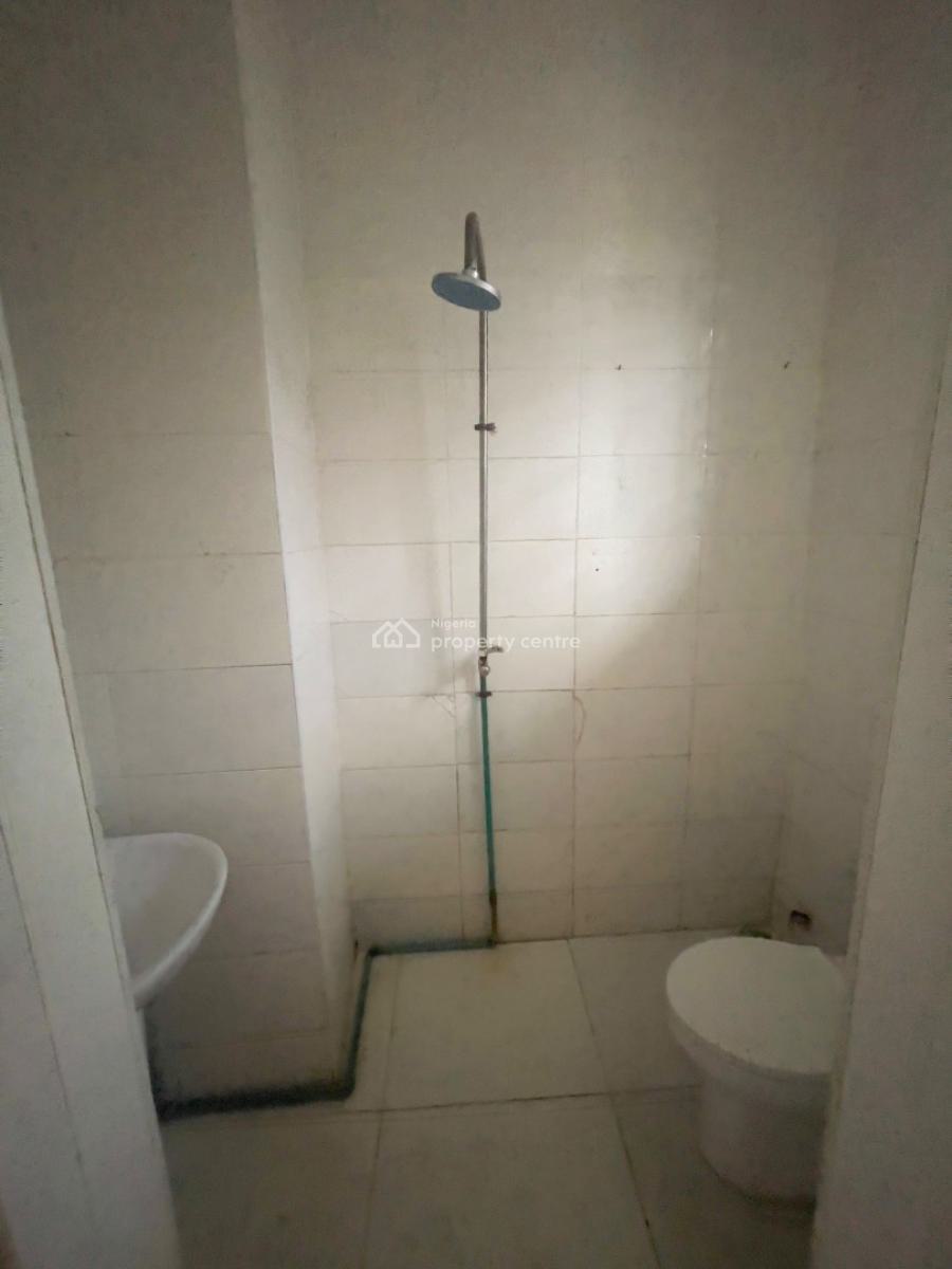 Spacious Studio Apartment, Dpkay Estate Orchid, Lekki Phase 1, Lekki, Lagos, Flat / Apartment for Rent