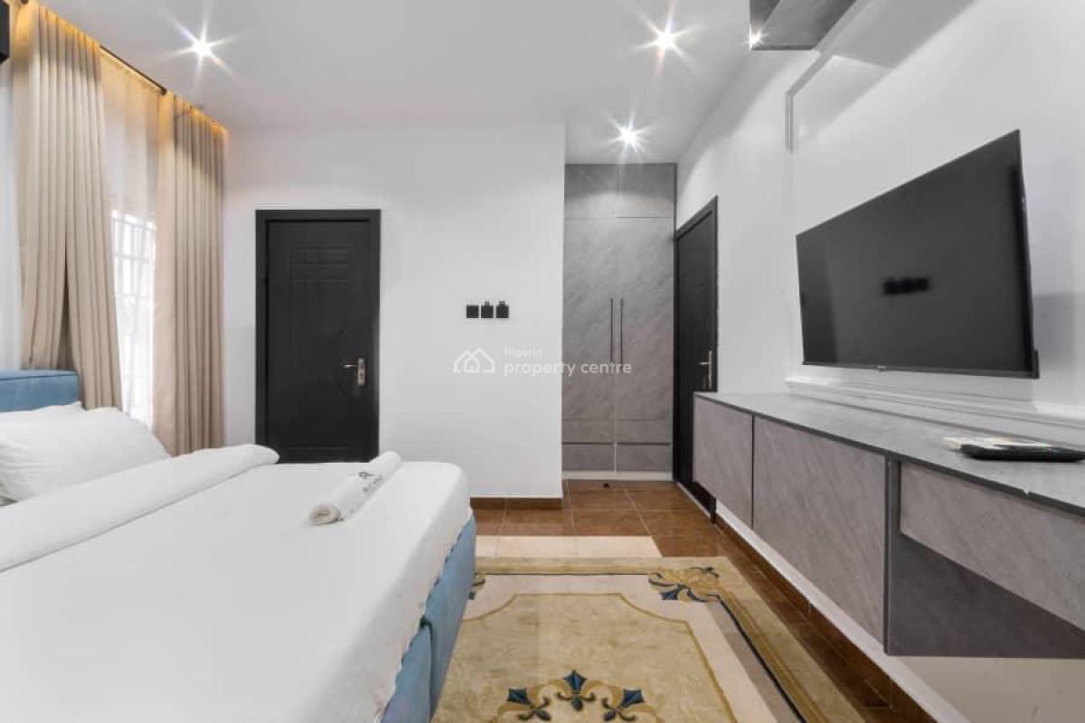 Premium Luxurious 3 Bedroom Apartment with Pool and Gym, Victoria Island (vi), Lagos, Flat / Apartment Short Let