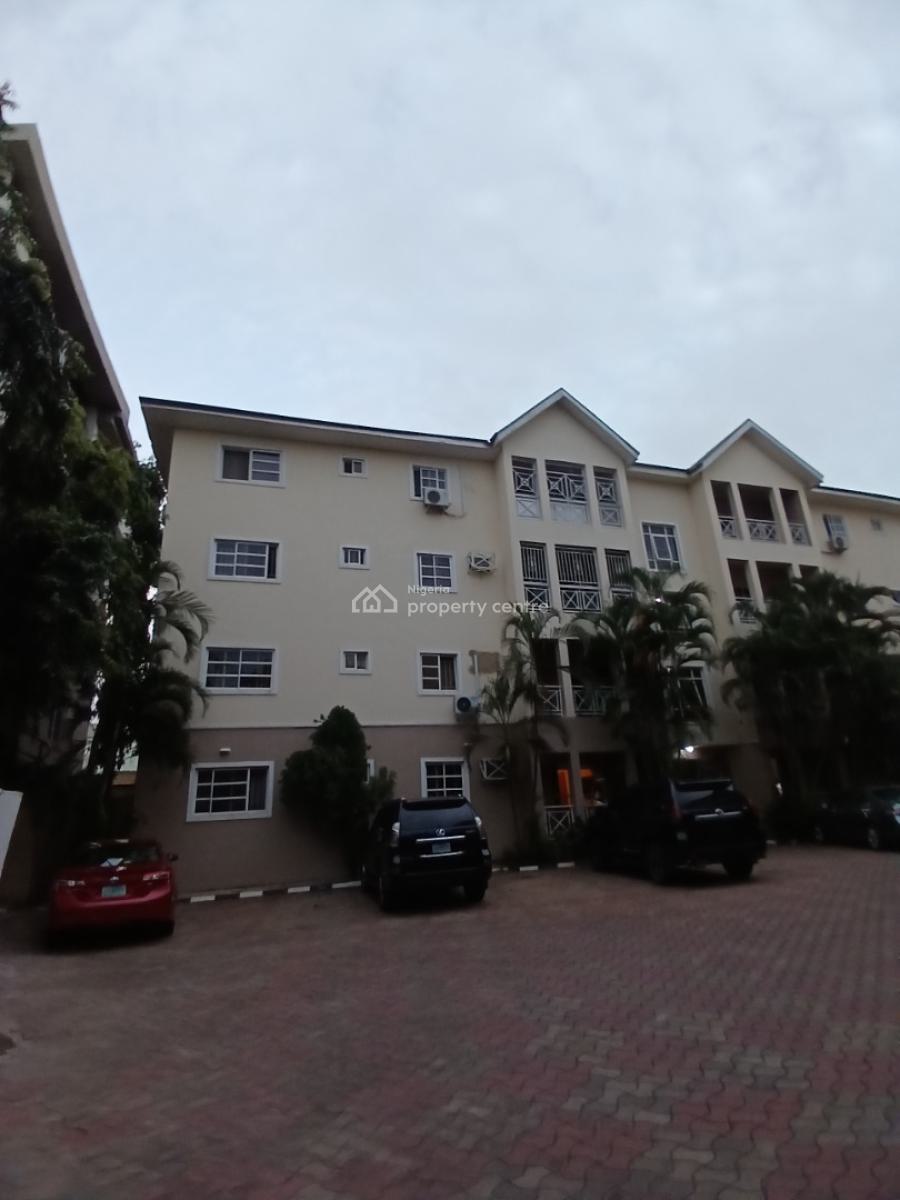 Well Built  3 Bedroom Block of Flat, Asokoro Abuja Diplomatic Zone, Asokoro District, Abuja, House for Rent