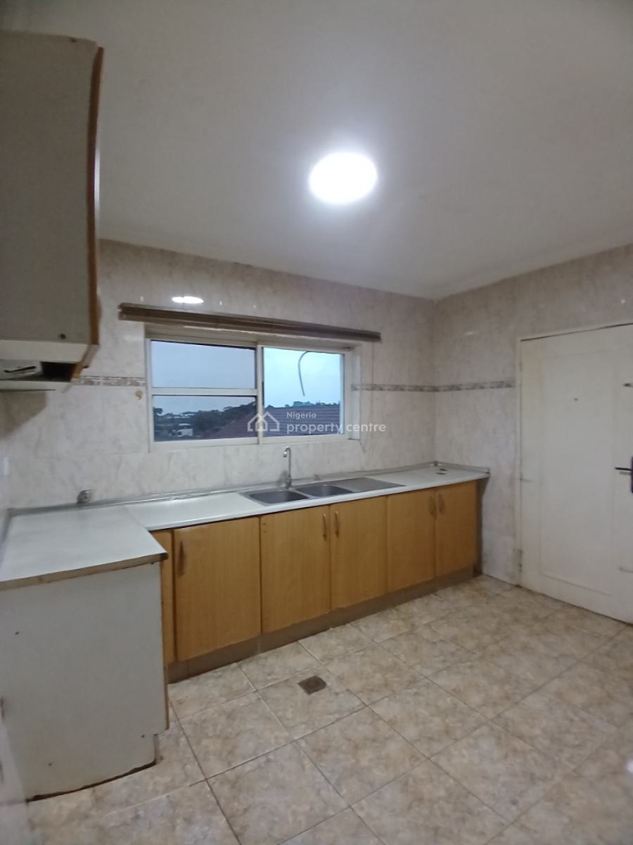 Well Built  3 Bedroom Block of Flat, Asokoro Abuja Diplomatic Zone, Asokoro District, Abuja, House for Rent