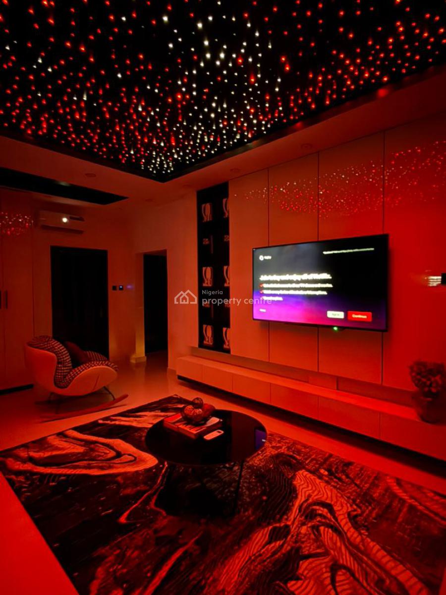 1 Bedroom Apartment with a Private Cinema, Bathub, Lekki, Lagos, Flat / Apartment Short Let