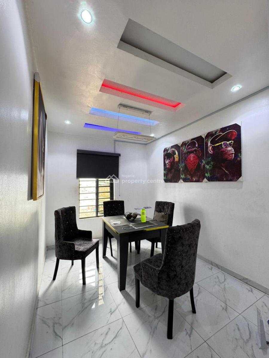 Beautifully Built 4 Bedroom Penthouse in a Well Secured Estate, Gbagada, Lagos, Flat / Apartment for Sale