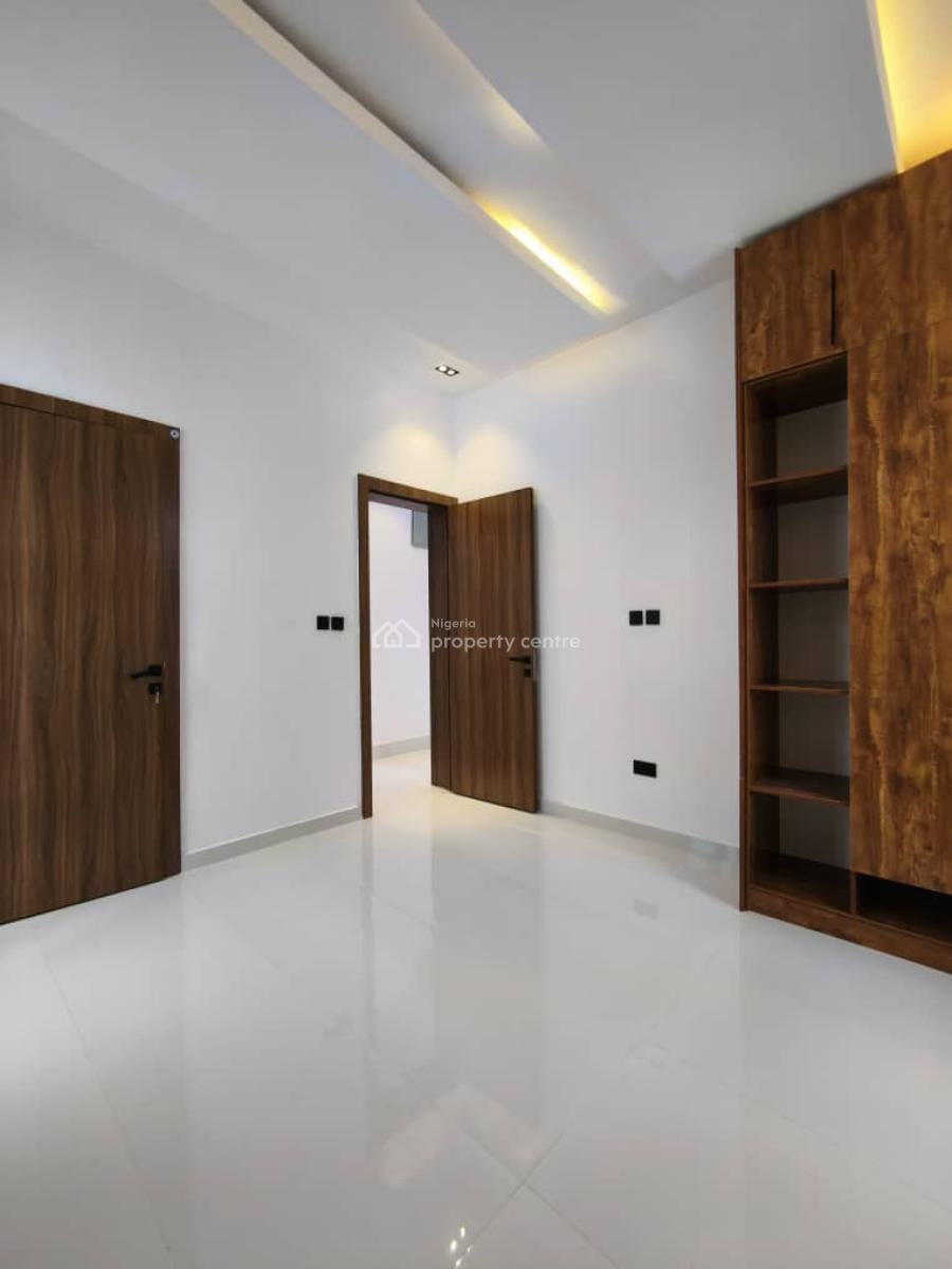 Cozy 5 Bedroom Fully Detached Plus Swimming Pool, Chevron Tollgate, Lekki Expressway, Lekki, Lagos, Detached Duplex for Rent