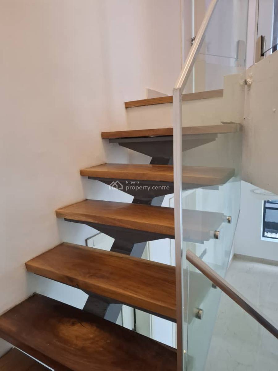 4 Bedroom Maisonette with Bq, Off Admiralty Way, Lekki Phase 1, Lekki, Lagos, House for Sale