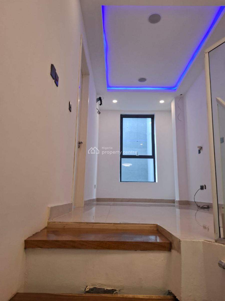 4 Bedroom Maisonette with Bq, Off Admiralty Way, Lekki Phase 1, Lekki, Lagos, House for Sale