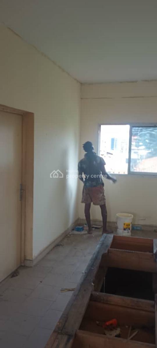 Newly Renovated 2 Bedroom Flats, Maryland, Lagos, Flat / Apartment for Rent