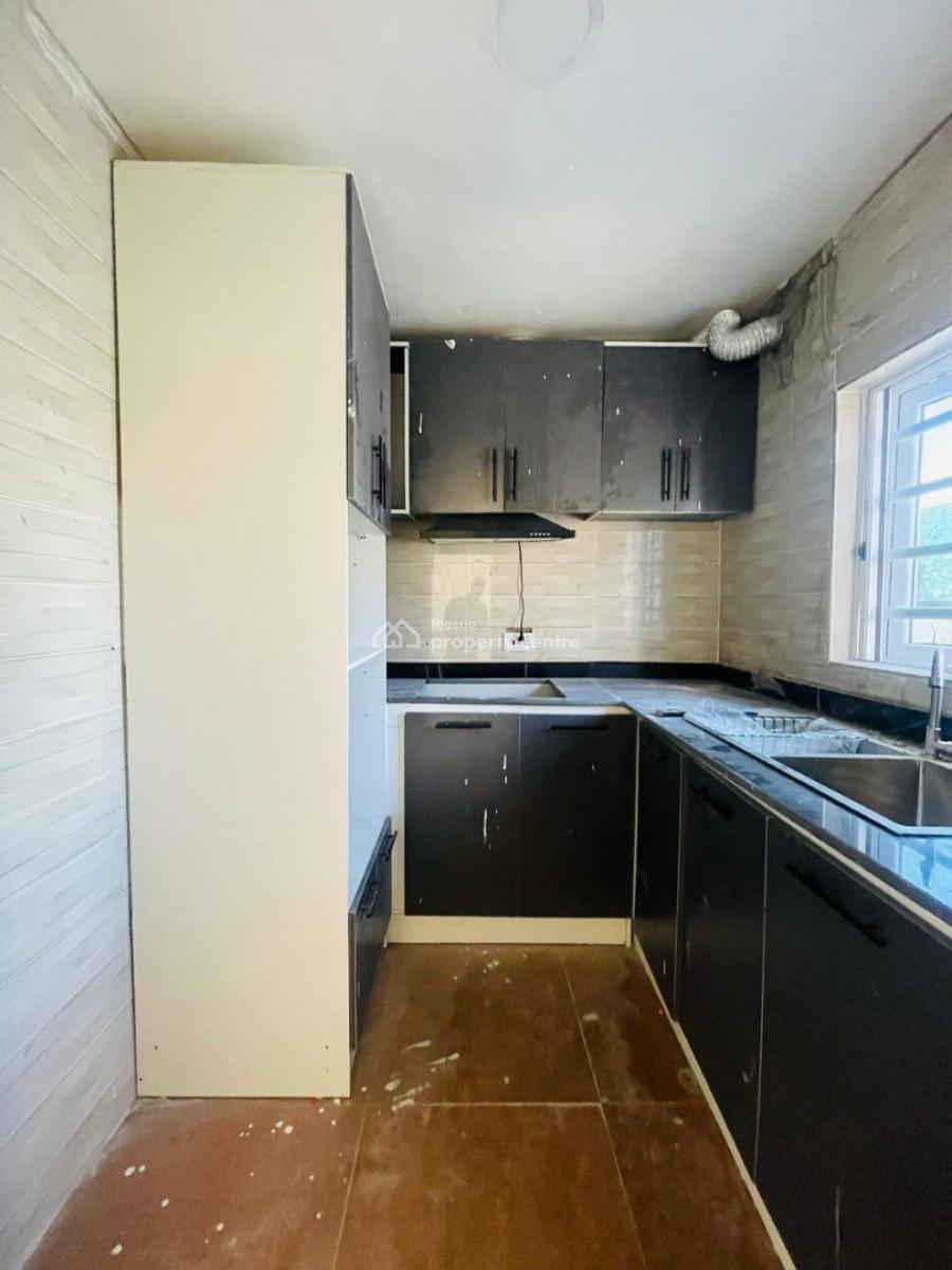 Luxury 3 Bedroom Apartment, Ikota, Lekki, Lagos, Flat / Apartment for Sale