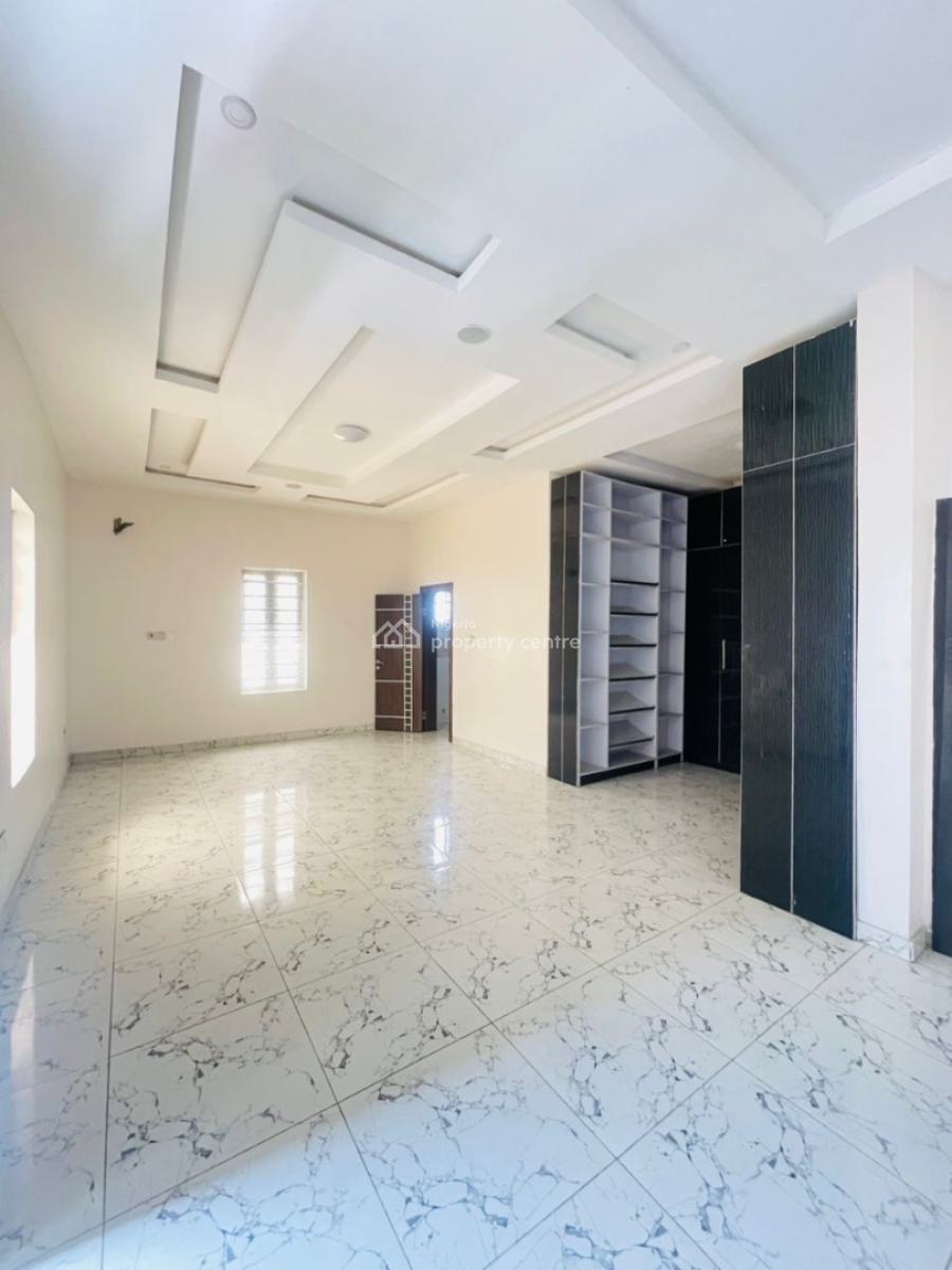 5 Bedroom Fully Detached Duplex with Bq, Ikota, Lekki, Lagos, Detached Duplex for Sale