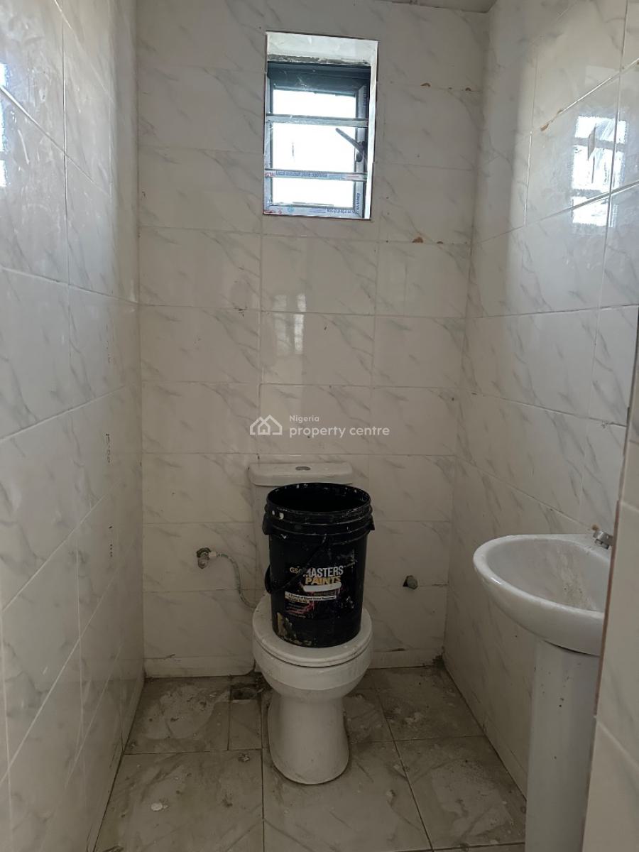 3 Bedrooms Semi Detached, Olokonla Sangotedo Ajah Lagos, Sangotedo, Ajah, Lagos, Semi-detached Bungalow for Sale