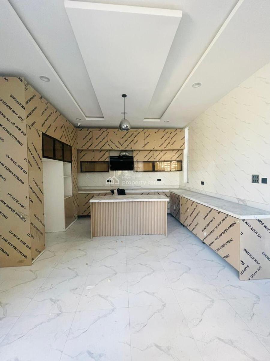 Pristine 5 Bedroom Fully Detached with Bq, Lekki County, Lekki, Lagos, Detached Duplex for Sale