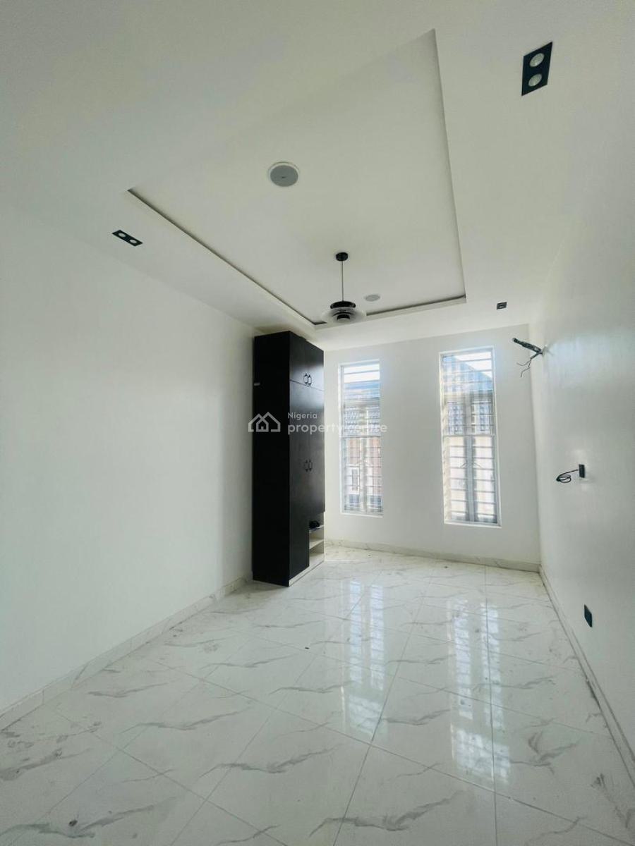 Pristine 5 Bedroom Fully Detached with Bq, Lekki County, Lekki, Lagos, Detached Duplex for Sale