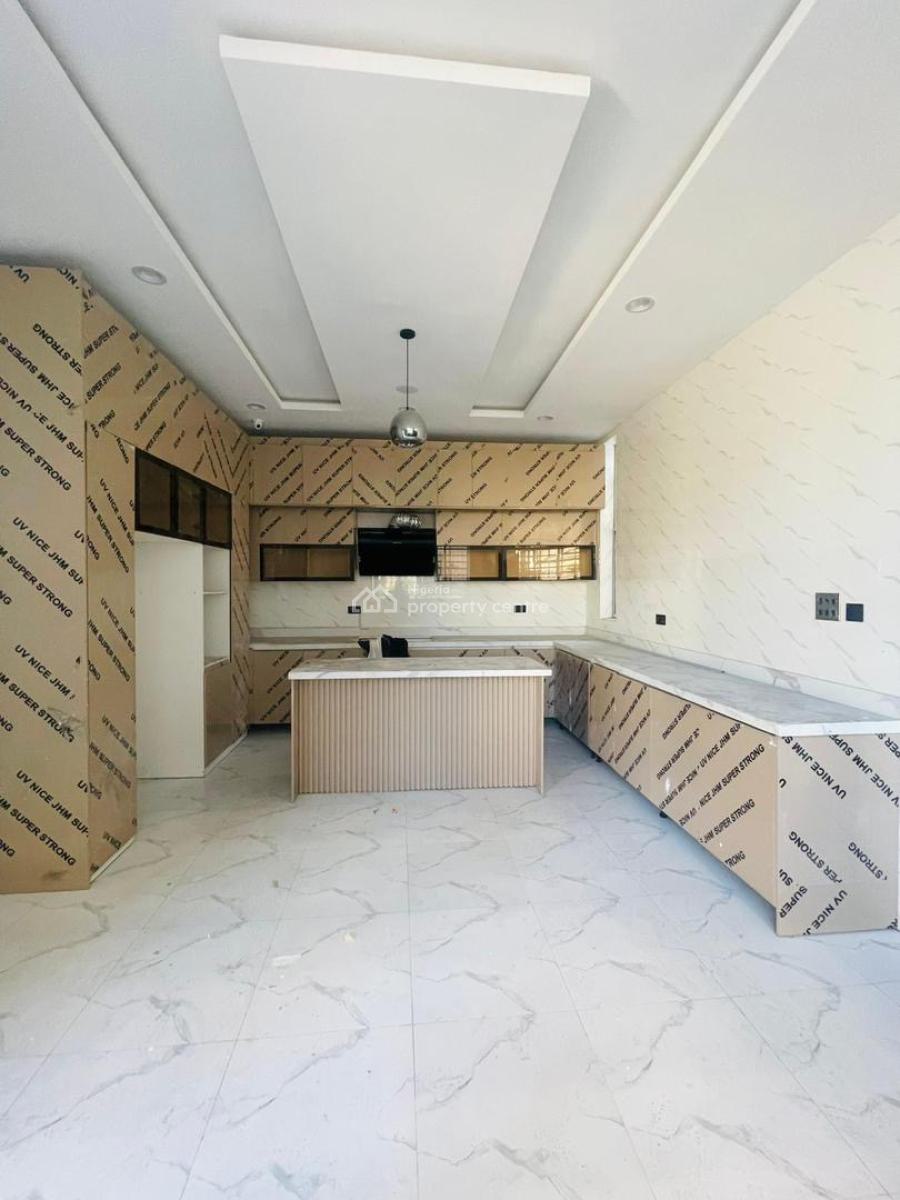 Pristine 5 Bedroom Fully Detached with Bq, Lekki County, Lekki, Lagos, Detached Duplex for Sale