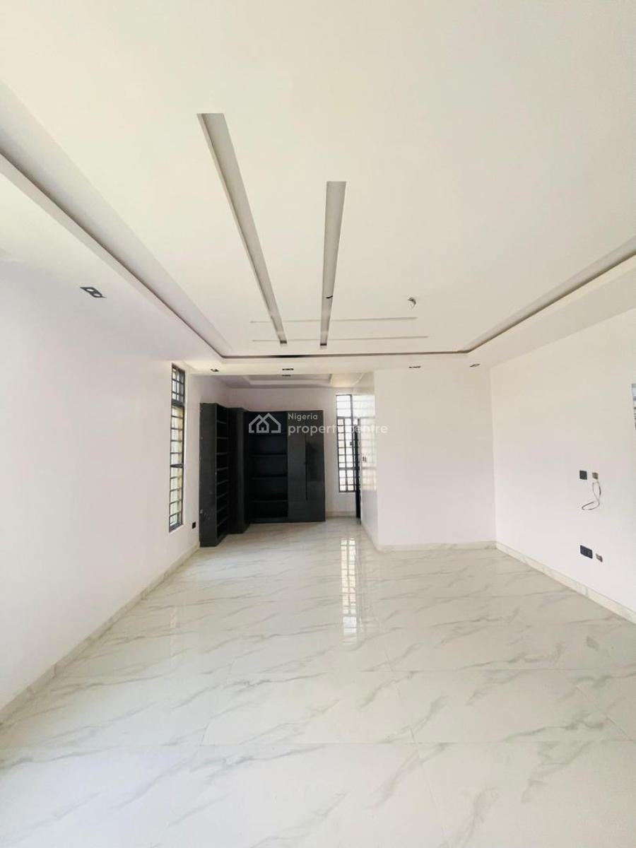 Pristine 5 Bedroom Fully Detached with Bq and Swimming Pool, Lekki County, Lekki, Lagos, Detached Duplex for Sale