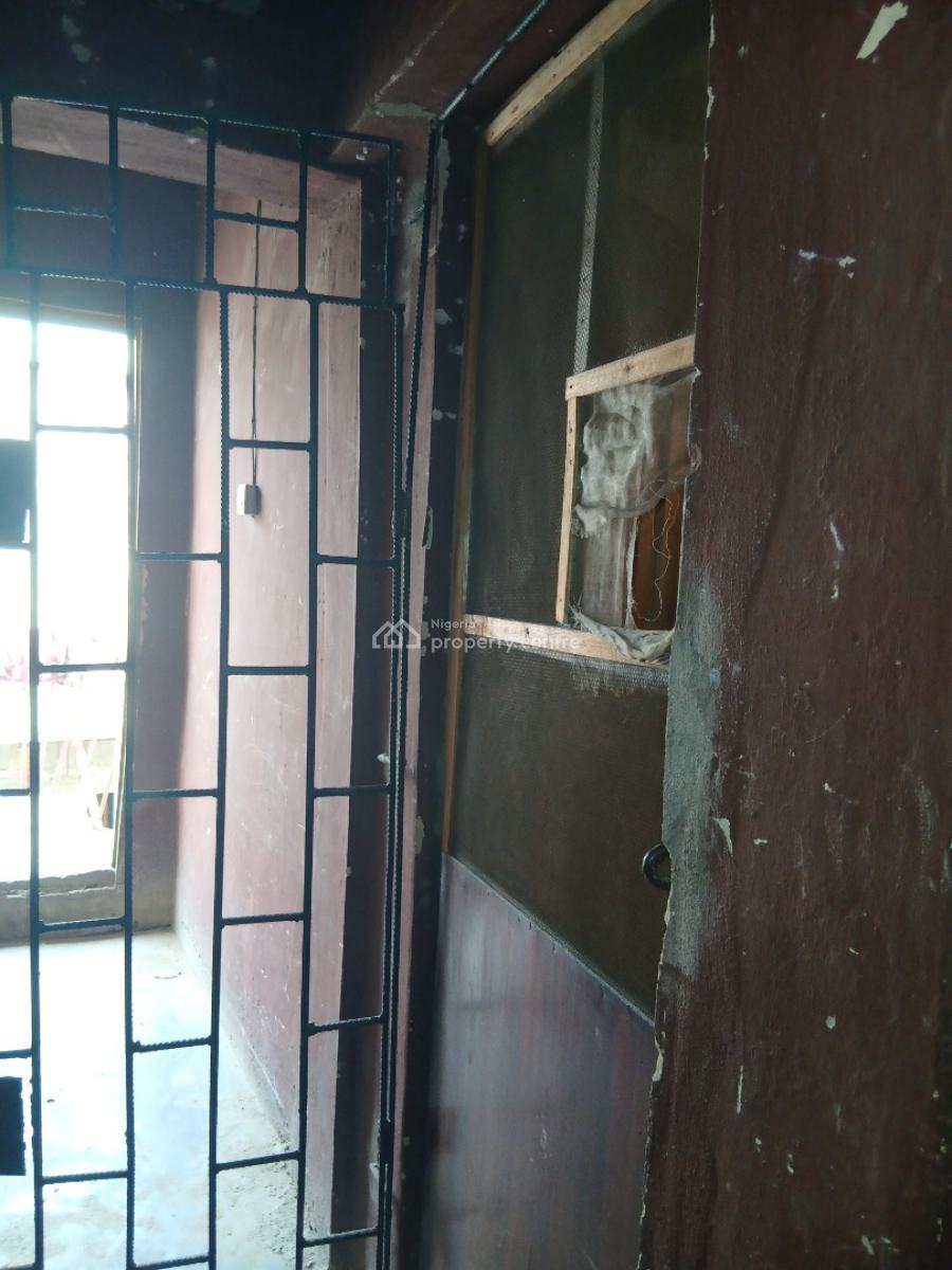 Decent Okay Mini, Yaba, Lagos, Mini Flat (room and Parlour) for Rent