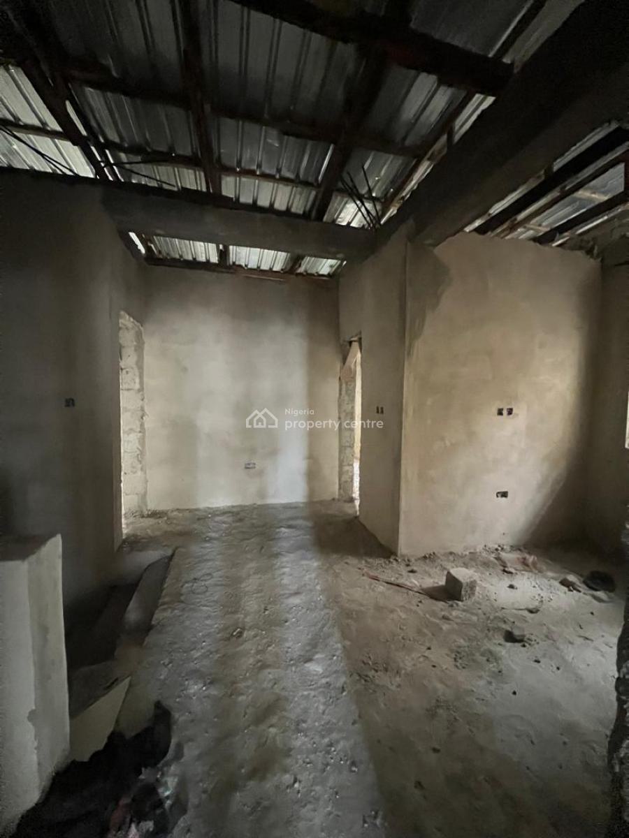 Well Built 4 Bedrooms Duplex, Orchid Road Before The Round About, Lekki, Lagos, Terraced Duplex for Sale