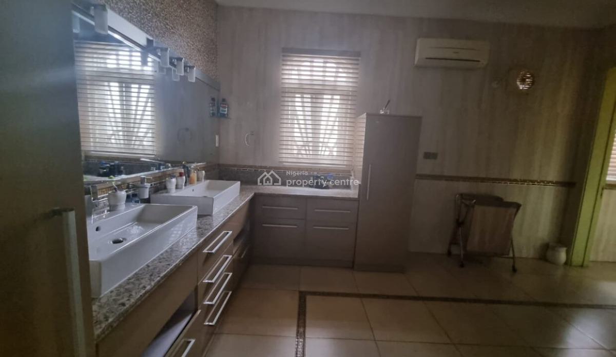 Luxury 6-bedroom Fully Detached Residence on 2,600sqm, Queens Drive, Ikoyi, Lagos, Detached Duplex for Sale