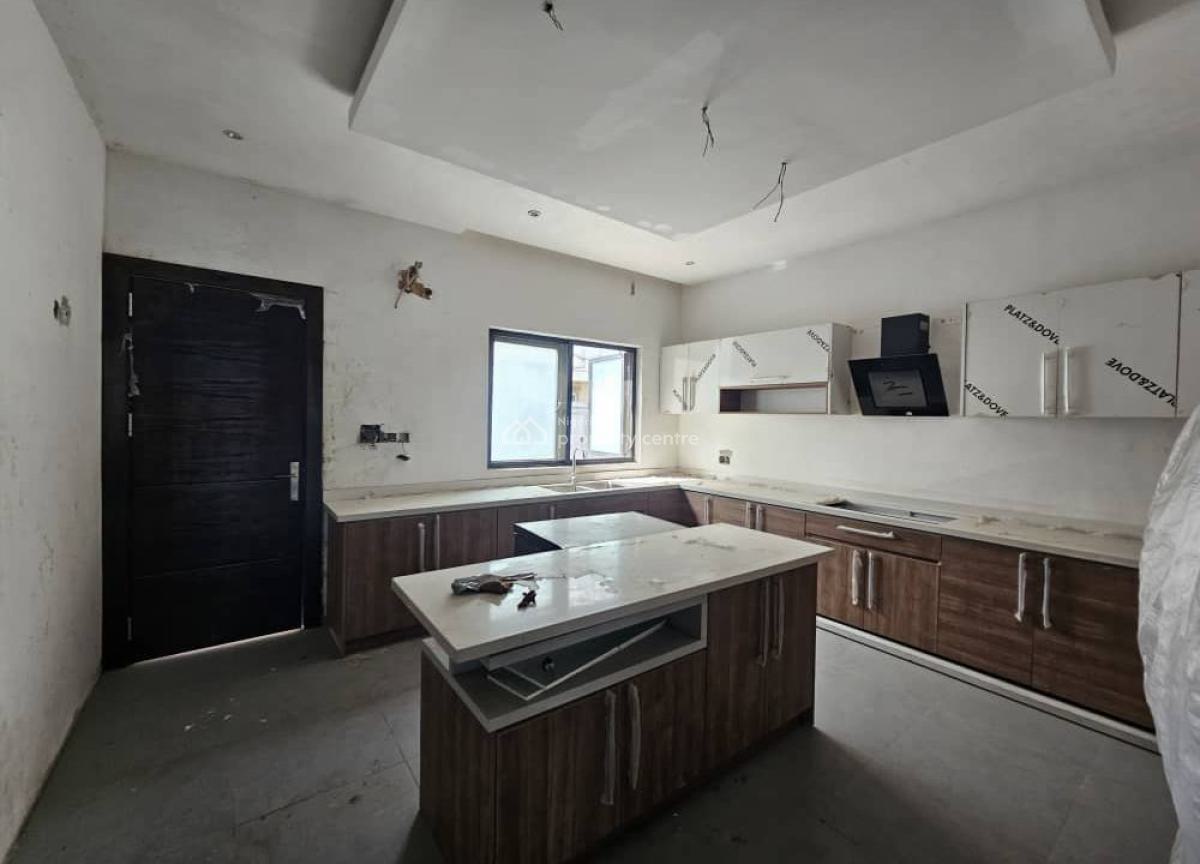 Luxury 3-bedroom Apartment Complex + Penthouse (corporate Lease), Banana Island Road, Ikoyi, Lagos, Flat / Apartment for Rent