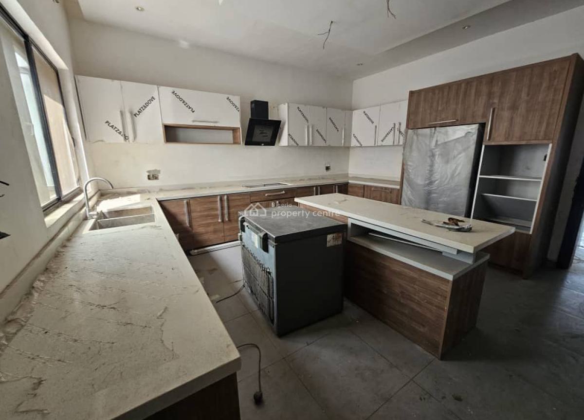 Luxury 3-bedroom Apartment Complex + Penthouse (corporate Lease), Banana Island Road, Ikoyi, Lagos, Flat / Apartment for Rent
