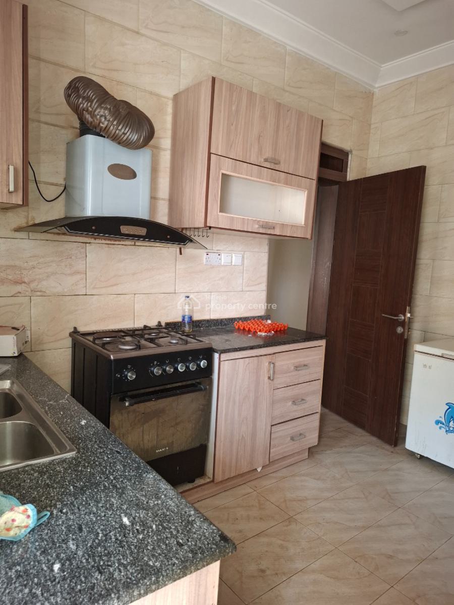 Standard a D Serviced Two Bedroom Apartment, Durumi, Abuja, Flat / Apartment for Rent