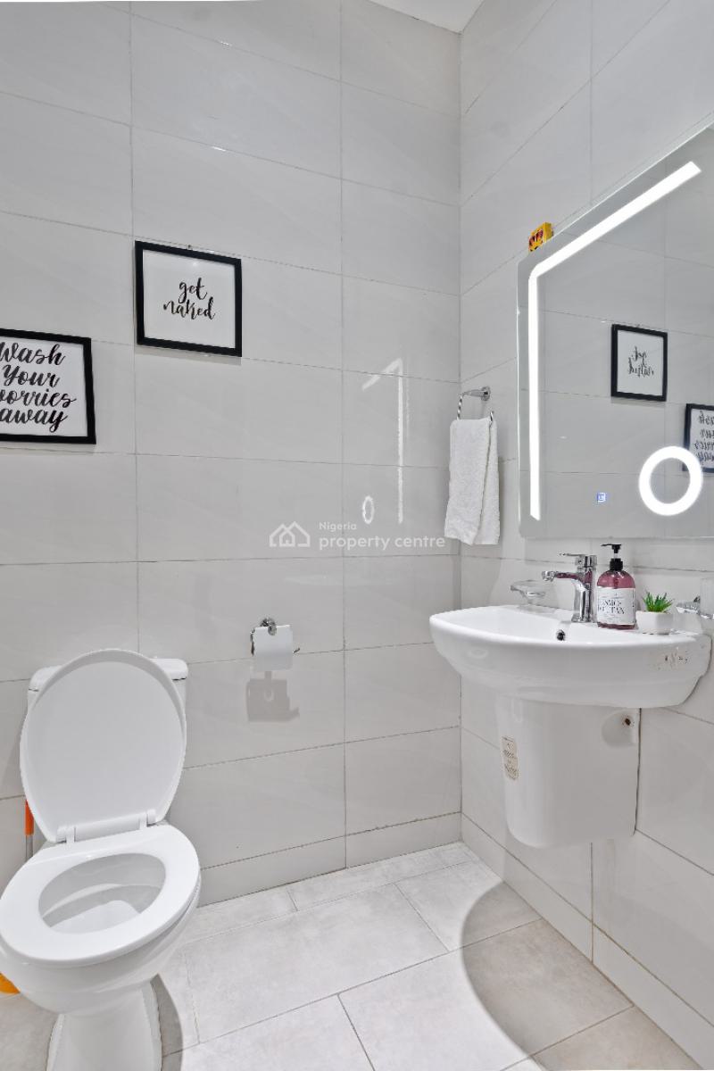 a Luxury Furnished 3 Bedroom Flat with Swimming Pool and Snooker Table, Lekki Phase 1, Lekki Phase 1, Lekki, Lagos, Flat / Apartment Short Let