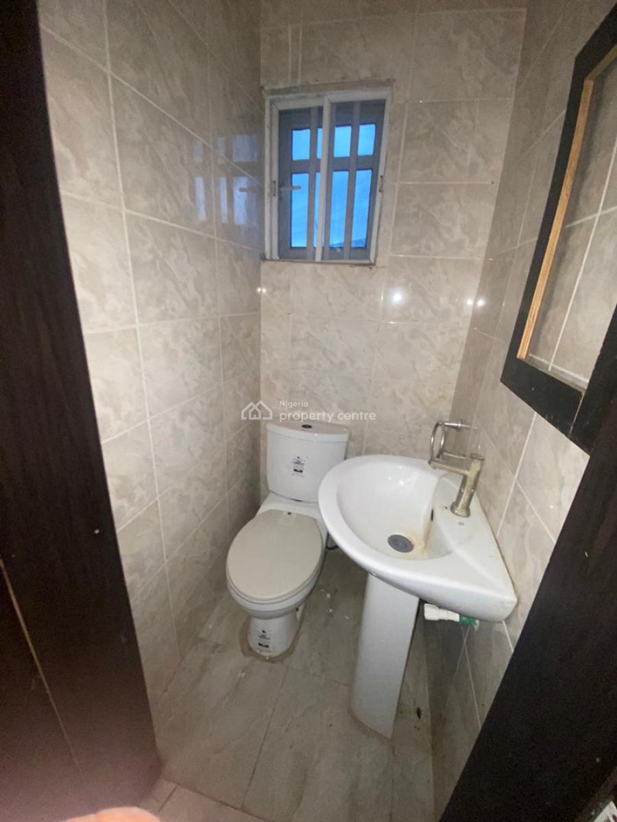 Standard Two Bedroom Apartment, Ado Road, Ajah, Lagos, Flat / Apartment for Rent