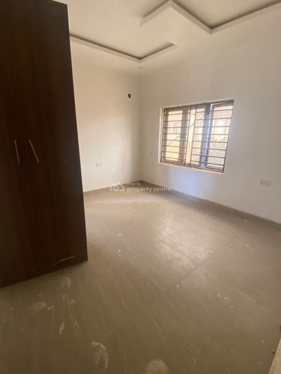 Lovely Standard 3 Bedroom Apartment with Space, Dakibiyu, Jabi, Abuja, Flat / Apartment for Sale