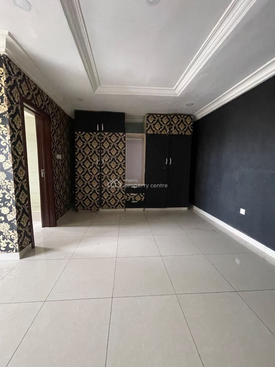 4 Bedroom Terrace, Osapa, Lekki, Lagos, House for Sale