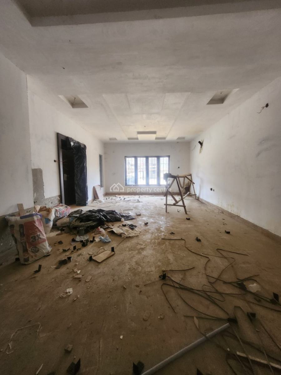 4bedrooms Townhouse with Bq, Dawaki, Gwarinpa, Abuja, Terraced Duplex for Sale