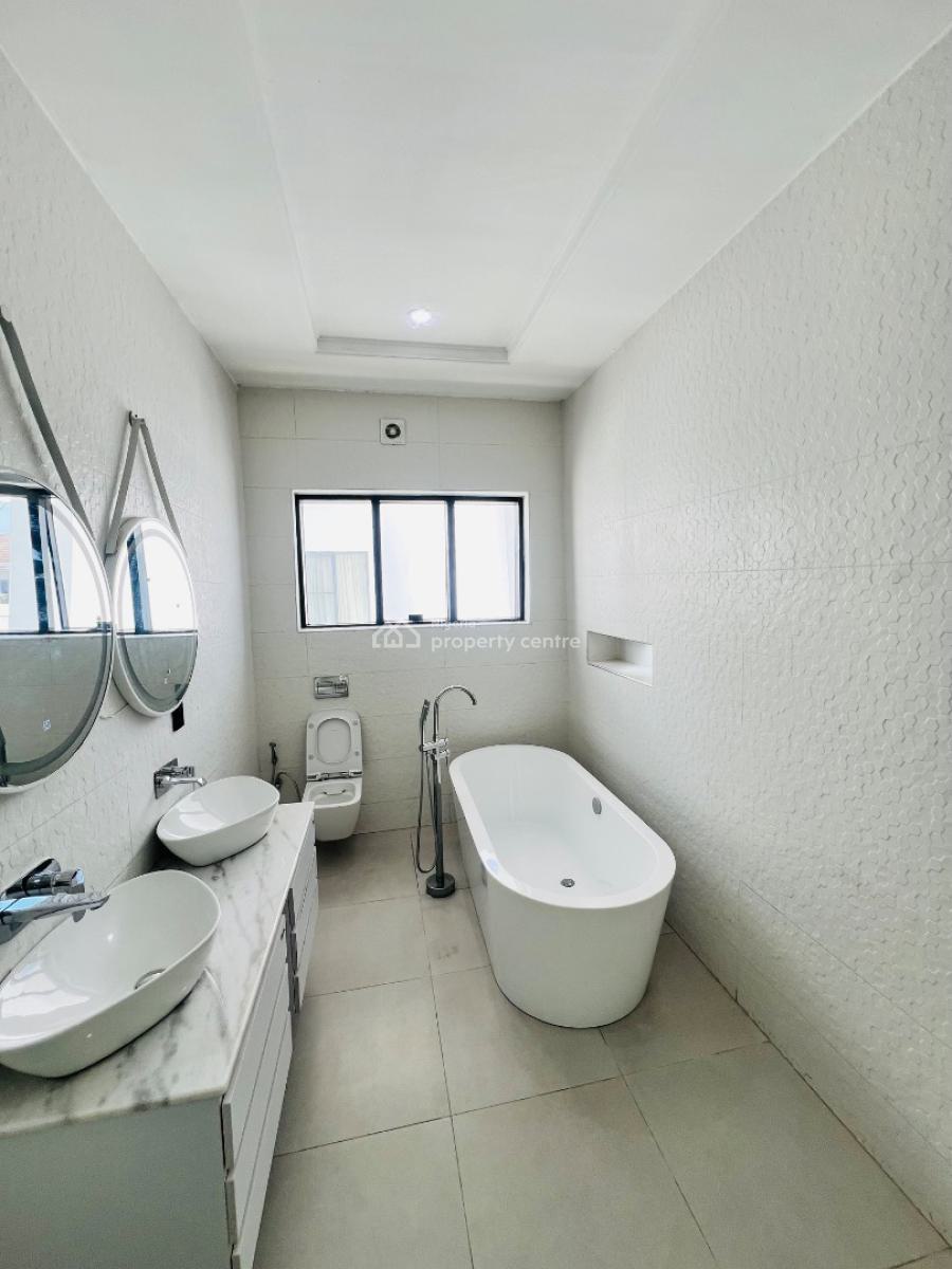 5 Bedroom Detached with a Room Bq, Osapa London, Osapa, Lekki, Lagos, Detached Duplex for Sale