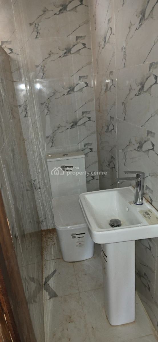 Refurbished Units of 3 Bedroom Flat, Ikota Villa Estate, Ikota, Lekki, Lagos, Flat / Apartment for Rent