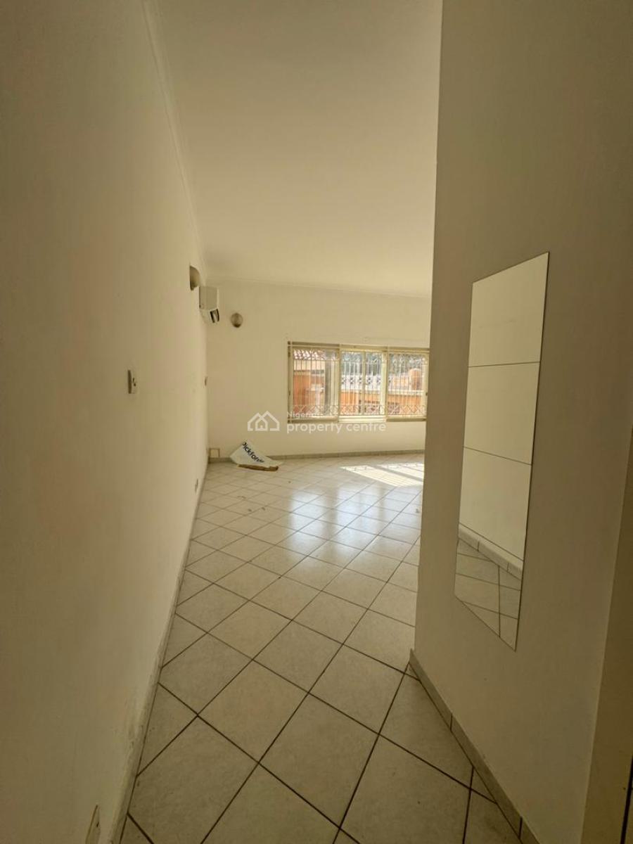 3 Bedroom Flat with a Room Bq, Off Glover Road, Old Ikoyi, Ikoyi, Lagos, Flat / Apartment for Rent