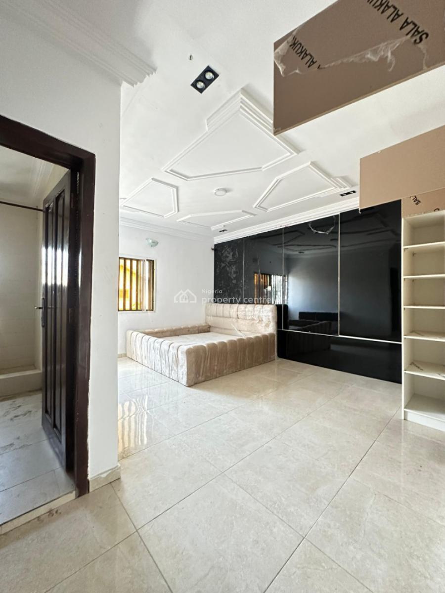 Luxury 3 Bedroom Flat, Ologolo, Lekki, Lagos, Flat / Apartment for Rent