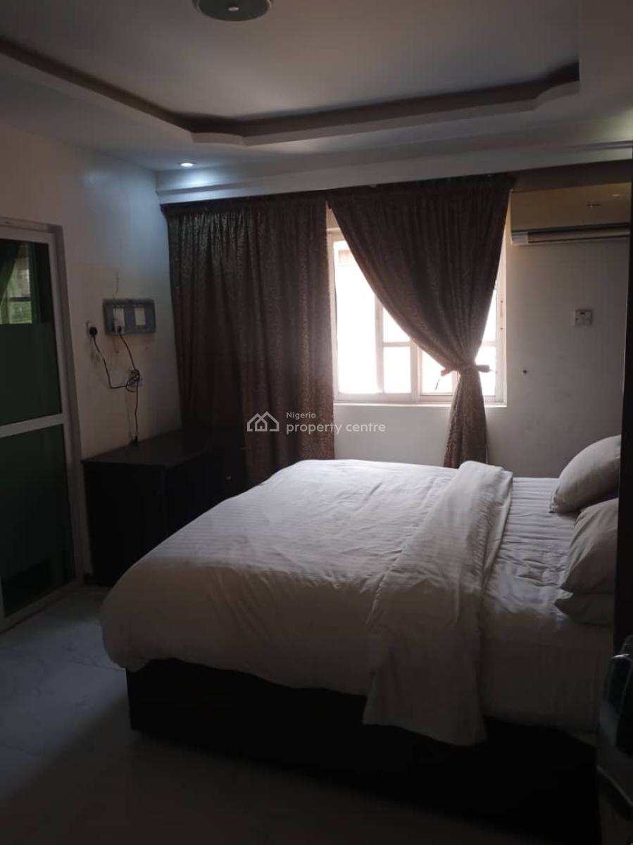 17-bedroom Luxury Hotel, Off Admiralty Rd, Lekki Phase 1, Lekki, Lagos, Hotel / Guest House for Rent
