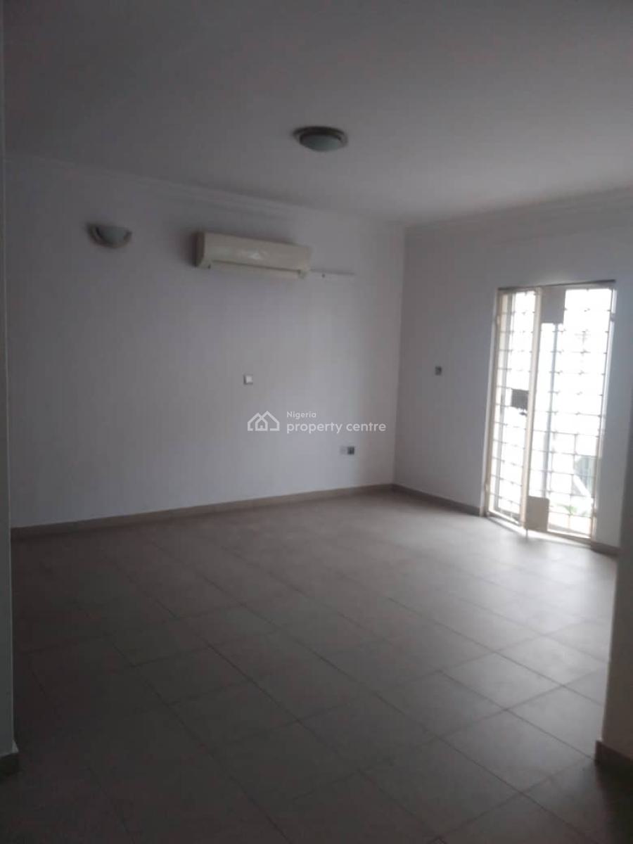 3 Bedroom Terraced & 1 Room Bq, Off Bourdilon Road, Ikoyi, Lagos, Terraced Duplex for Rent