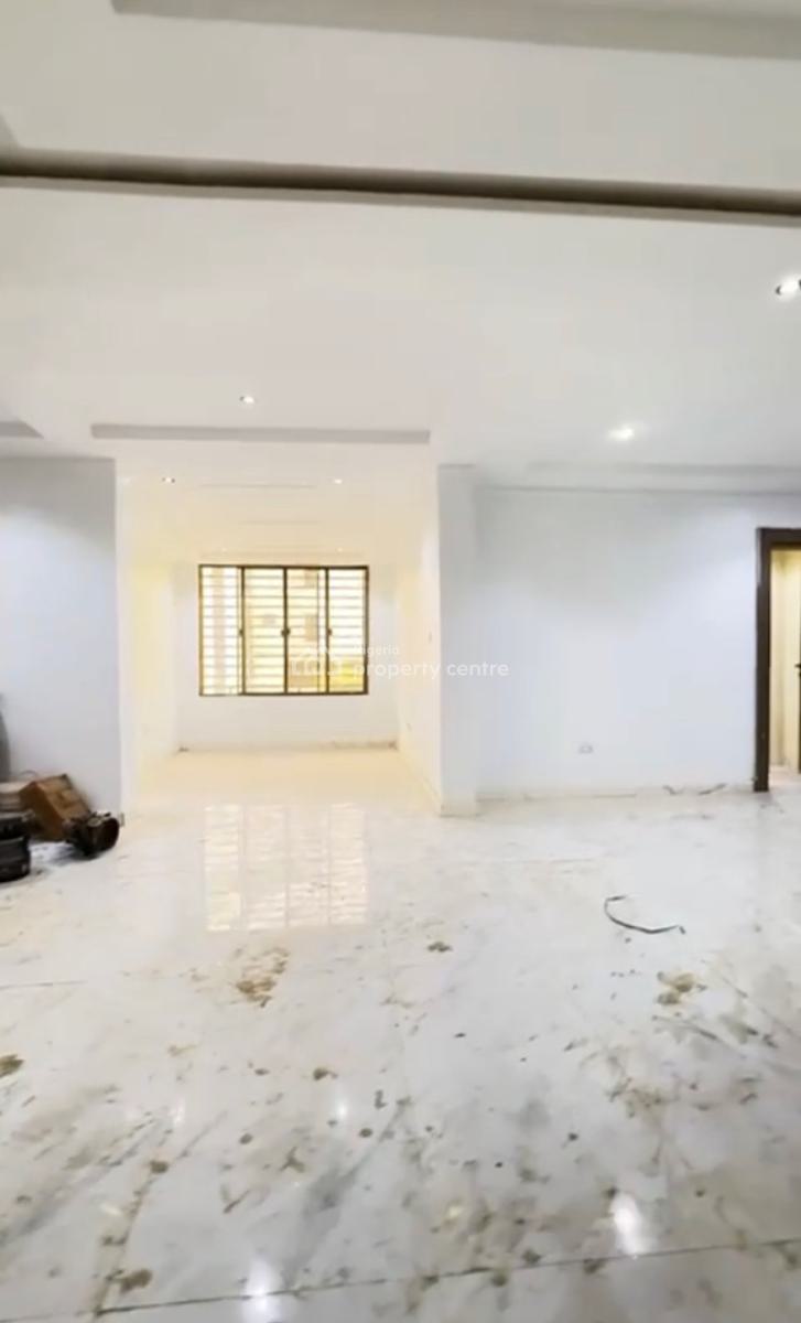 Exquisite New 3bedroom En-suite Flat, in an Estate, Guzape District, Abuja, House for Rent