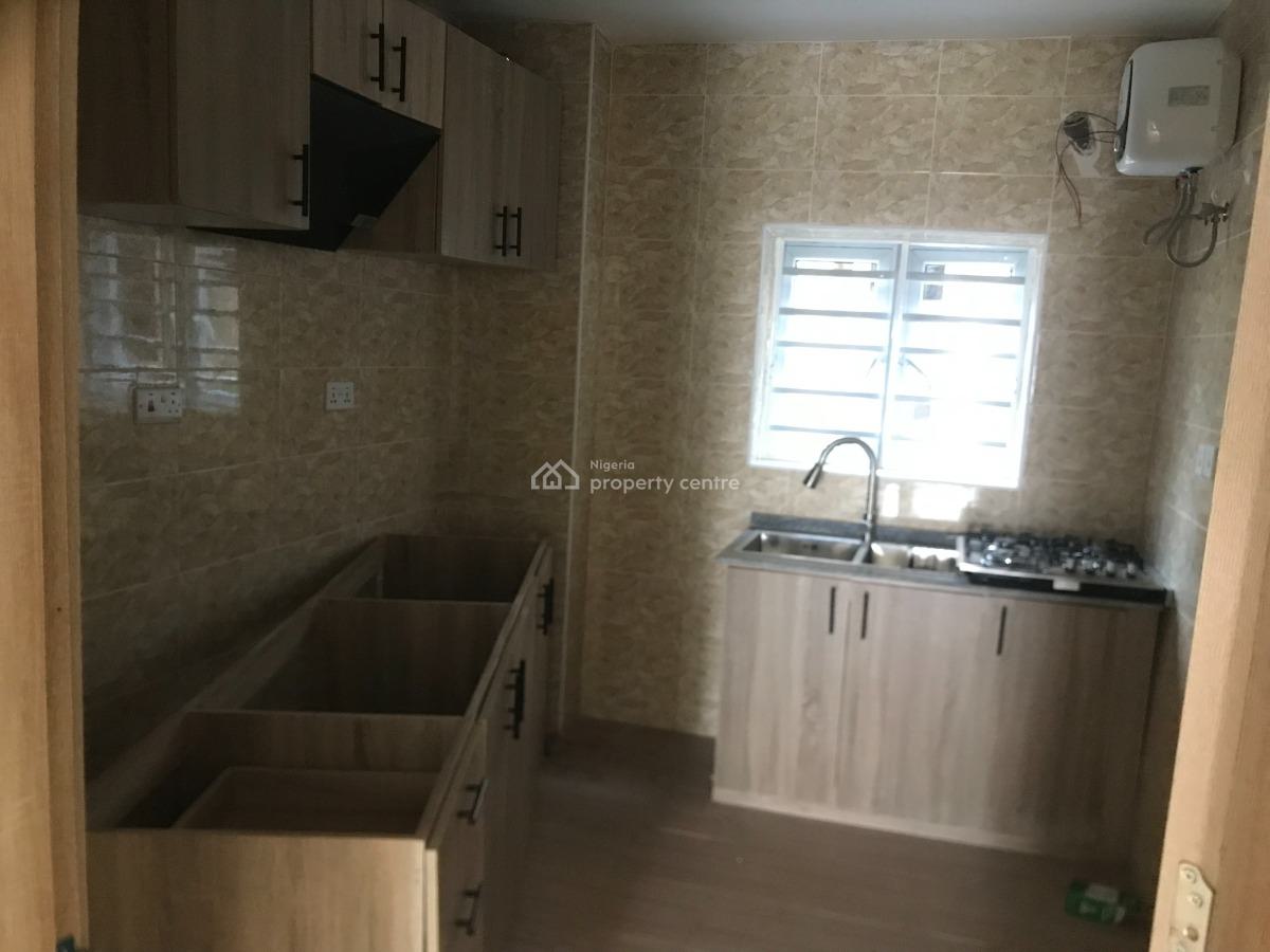 Luxury 3 Bedrooms Apartment, Garki, Abuja, Block of Flats for Sale