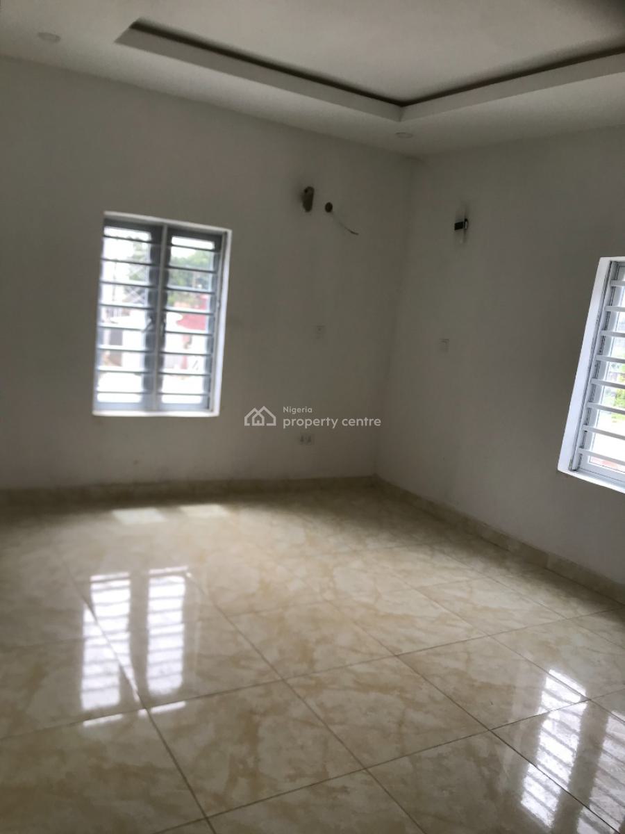 Luxury 3 Bedrooms Apartment, Garki, Abuja, Block of Flats for Sale