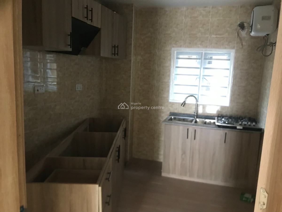 Luxury 2 Bedrooms Apartment, Garki, Abuja, Block of Flats for Sale