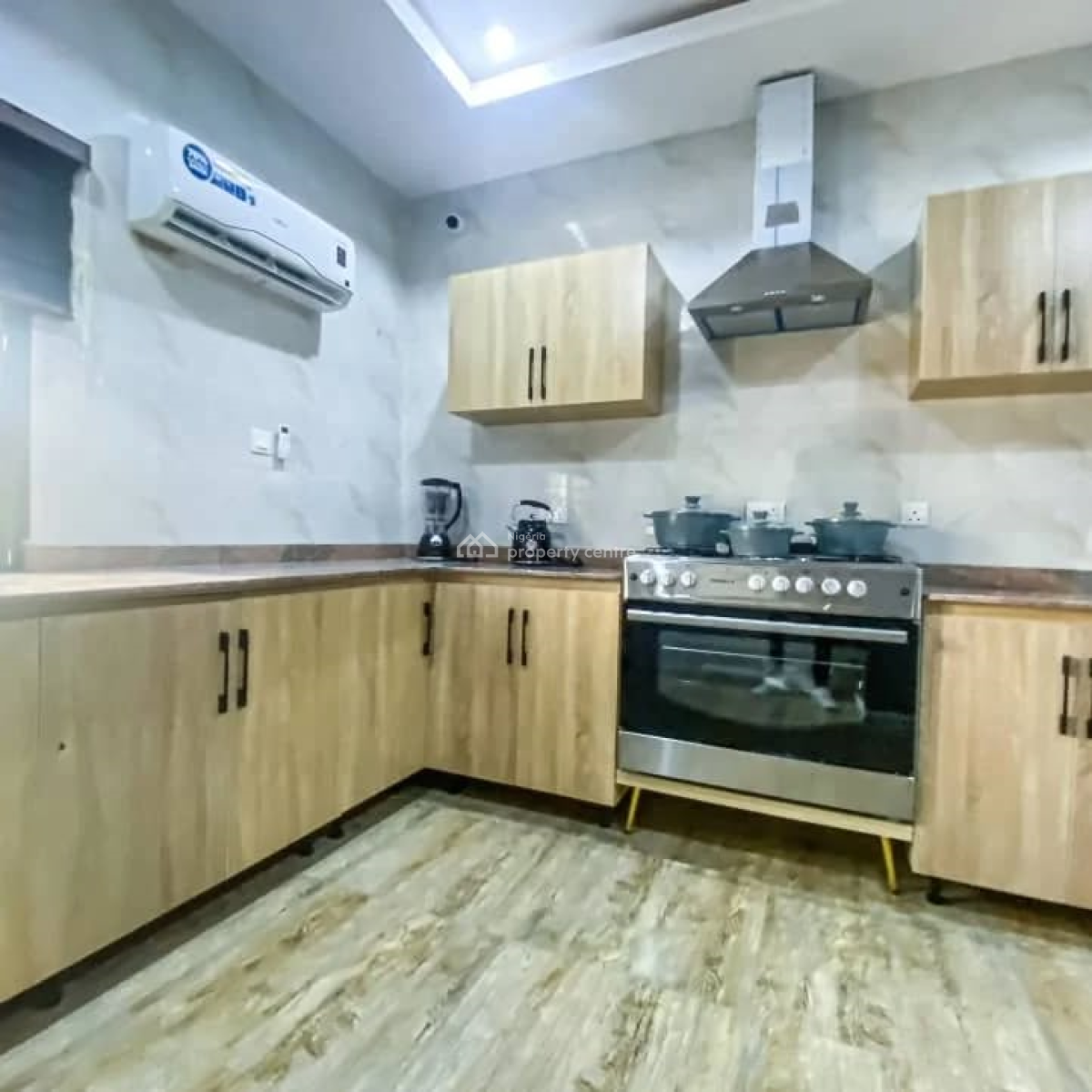 Aludyshomes 4 Bedrooms Luxurious Smart Home, Gbagada, Lagos, Flat / Apartment Short Let